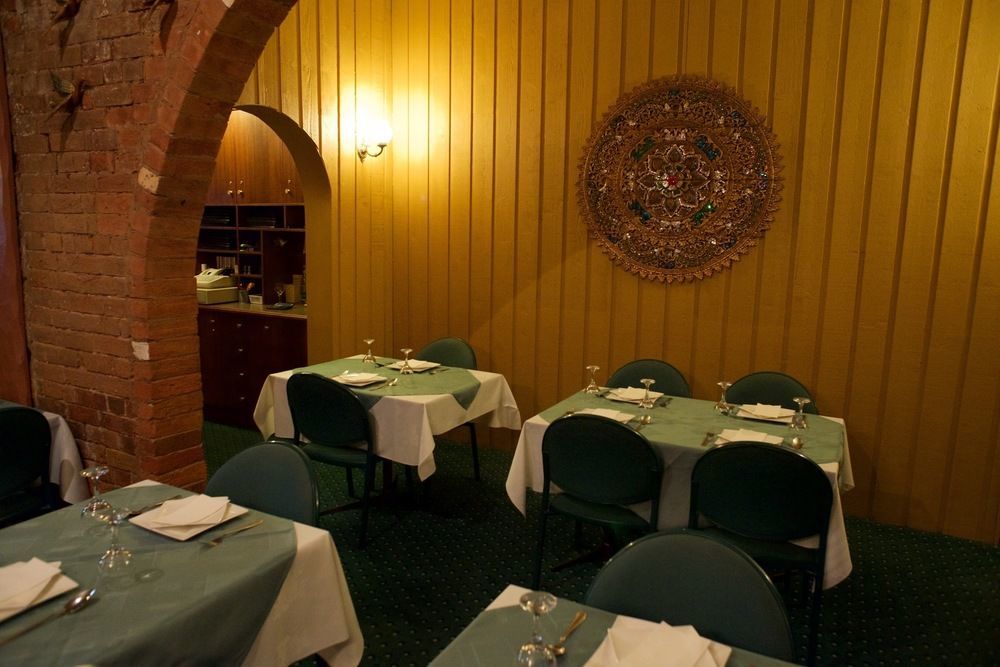 Forest Lodge Motor Inn & Restaurant ダボ エクステリア 写真